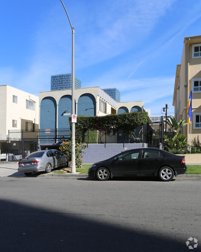 3023 Leeward Ave, Los Angeles, CA 90005 Apartments in Los Angeles, CA