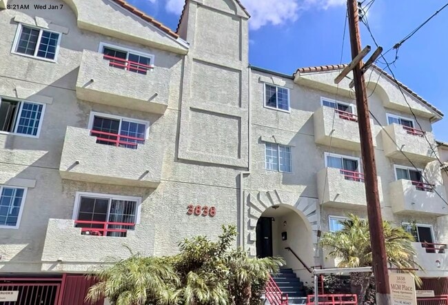 Foto del edificio - 3845 Vinton Ave