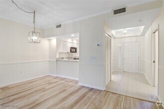 Building Photo - 512 Sugar Pine Ln
