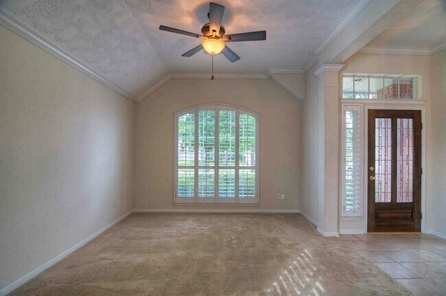 Foto del edificio - 1110 Cheddar Ridge Dr