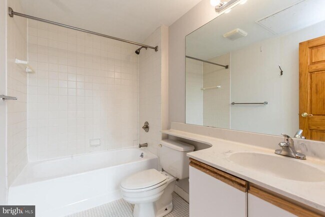 Foto del edificio - 1601 Spring Garden St