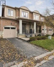 Building Photo - 12 Diamond Leaf Ln