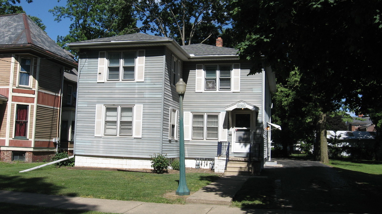 Primary Photo - 1024 N Flora Ave