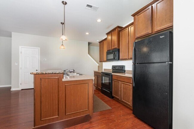 Foto del edificio - 3029 H Meridian Commons