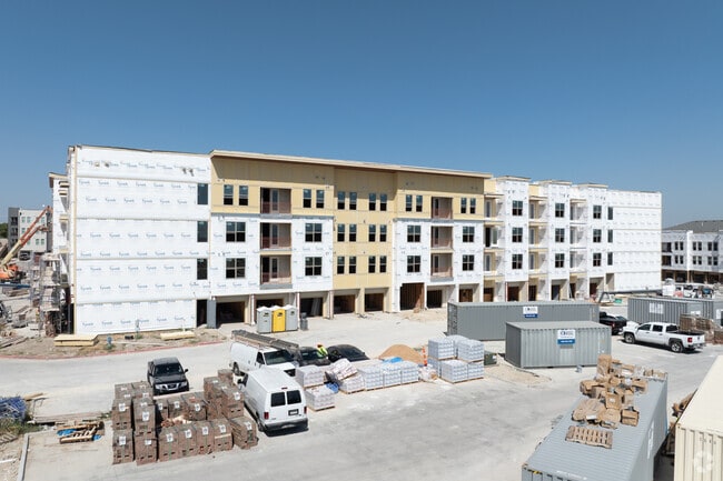 Building Photo - Modera Ridgeline