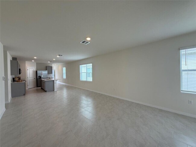 Foto del edificio - 1305 June Lk Lp