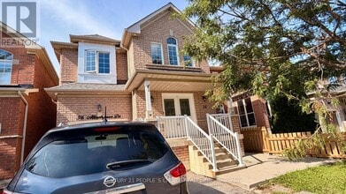 Building Photo - 36 Allangrove Dr