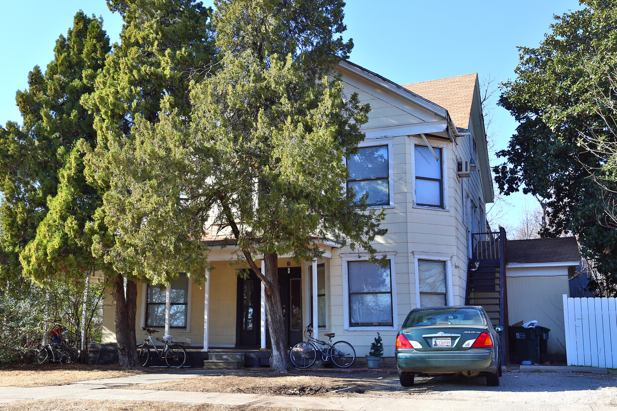 Primary Photo - 222 S University Blvd