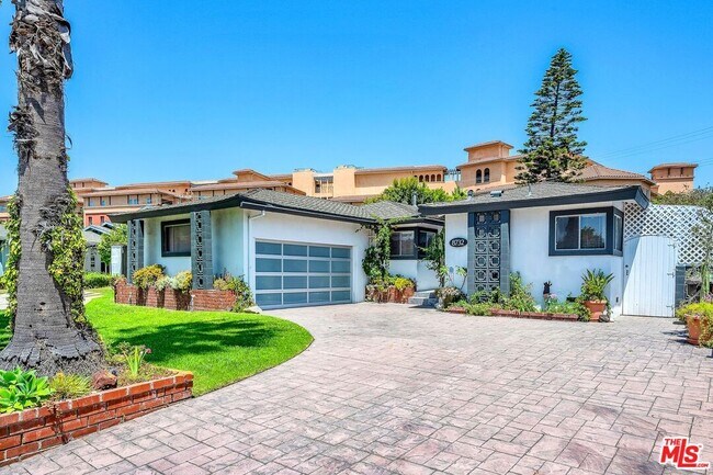 Foto del edificio - 8732 Villanova Ave