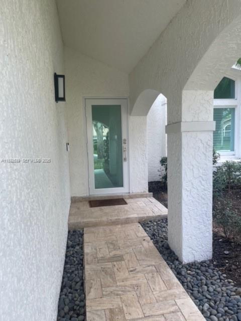 Foto del edificio - 10744 Santa Laguna Dr