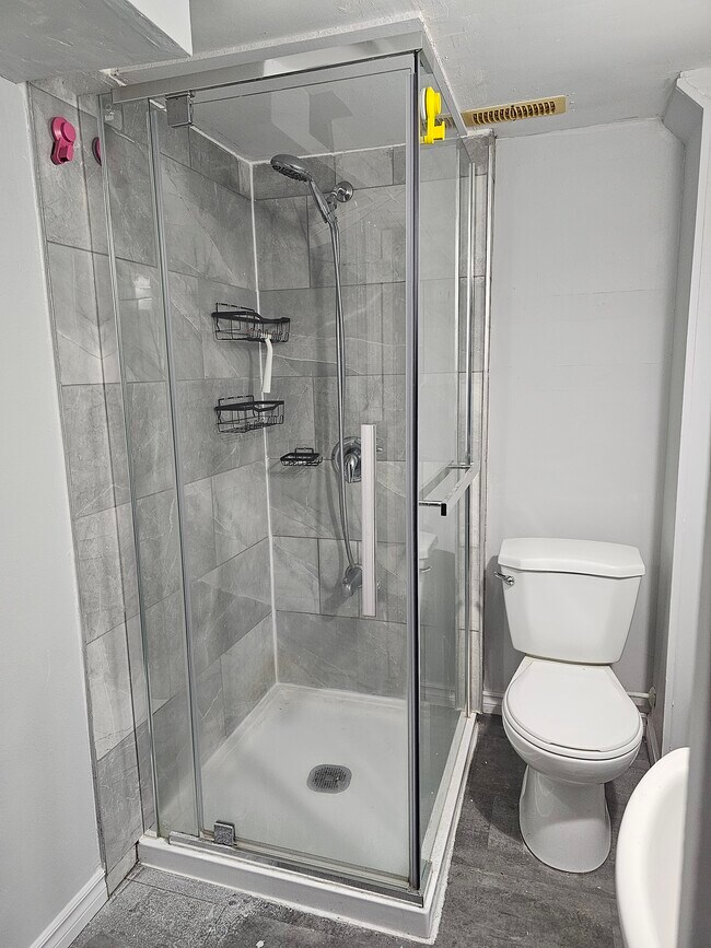 Bathroom - 3 Botany Hill Rd