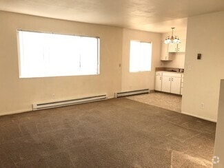 Building Photo - 341 SE 81st Ave