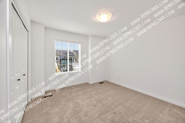 Foto del edificio - 318 SW 16th St