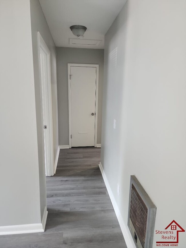 Foto del edificio - 114 E 17th St