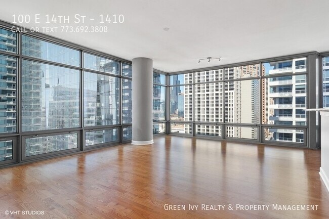 Building Photo - Spacious South Loop High Rise Condo- 2 Bed...