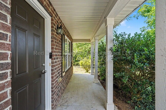 Foto del edificio - 11325 Deer Chase Ln