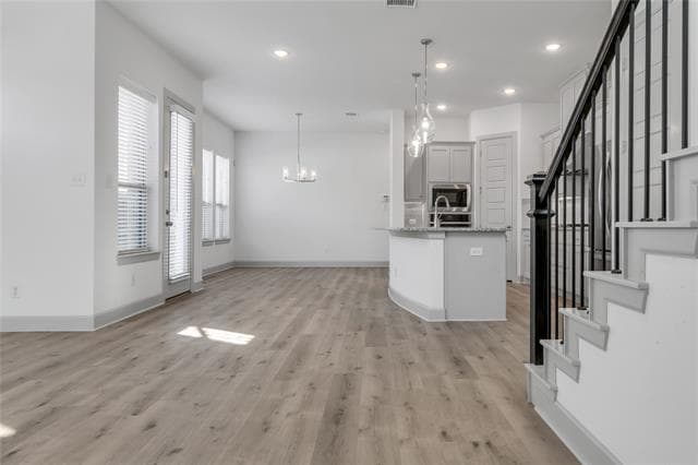 Foto del edificio - 4402 Cypress Thorn Dr