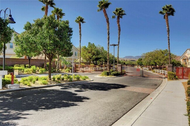 Building Photo - 2576 Velez Valley Way