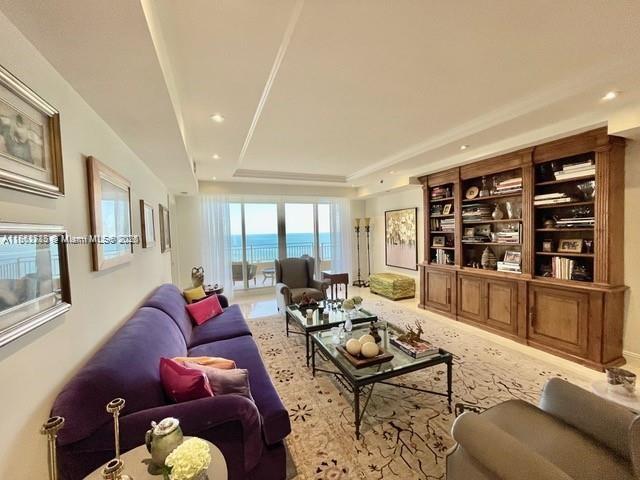 Foto del edificio - 799 Crandon Blvd