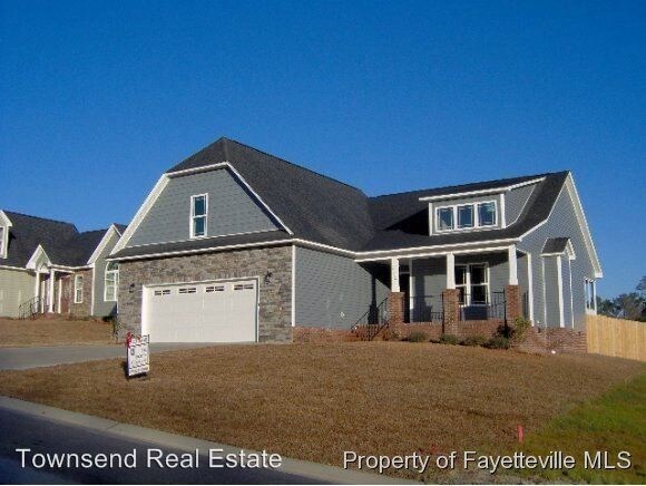 Primary Photo - 2228 Lakedale Dr
