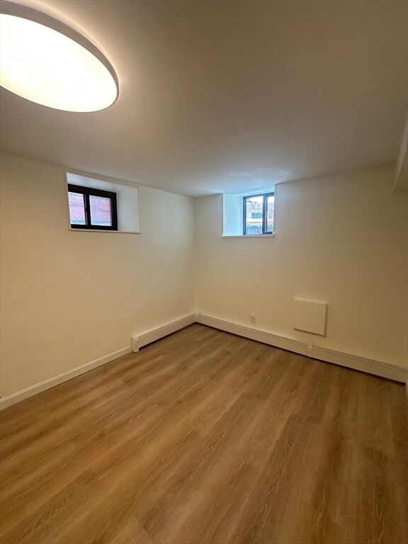 Building Photo - 32 Reedsdale St