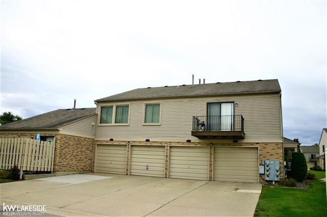 Building Photo - 44719 Maryland Ct
