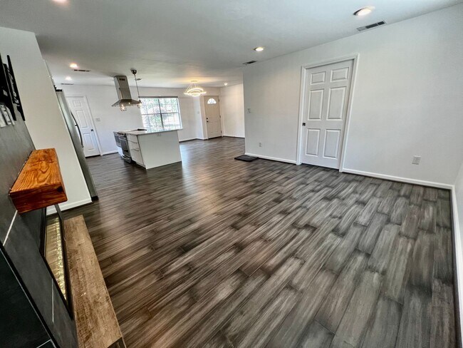 Building Photo - 9 Blue Marlin Cove