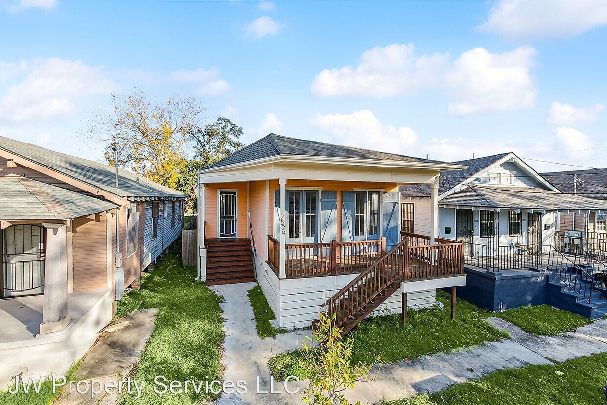 3 br, 2 bath House 2529 N Tonti St. House Rental in New Orleans, LA
