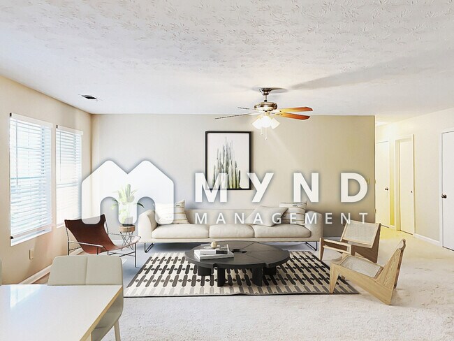 Building Photo - 5631 Regency Manor Ct