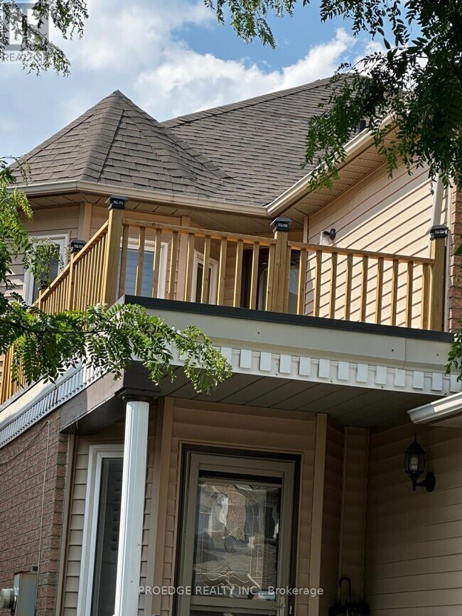 Building Photo - 5107 Lampman Ave
