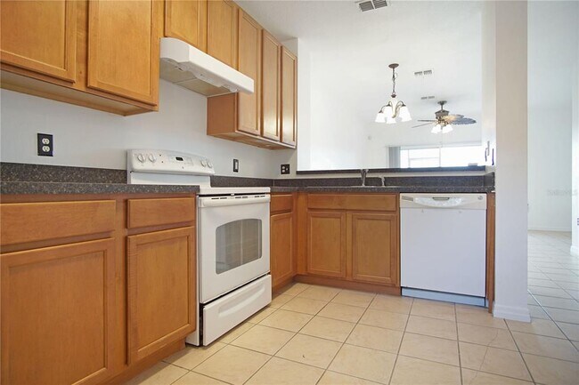 Building Photo - 968 Chelsea Dr