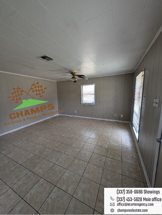 Foto del edificio - Modest Home in Carencro ready for its new Occupants!