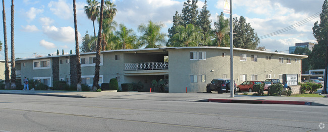 Foto del edificio - Rowland Palms