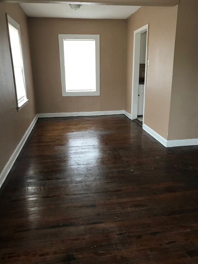 Building Photo - 1398 Kimball Cove
