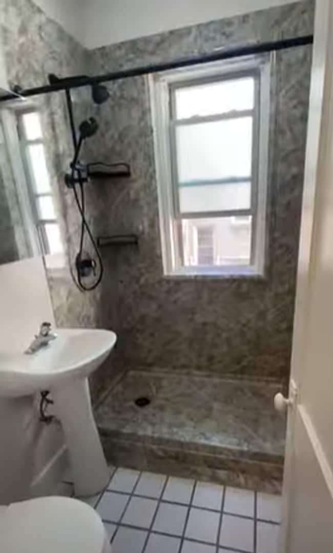 Photo - Beautiful Studio Condo in Vibrant Brighton!