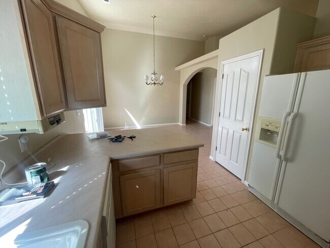 Foto del edificio - REDUCED!!  Ivins Beauty! With cozy & peace...