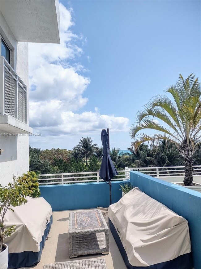 Foto del edificio - 7600 Collins Ave