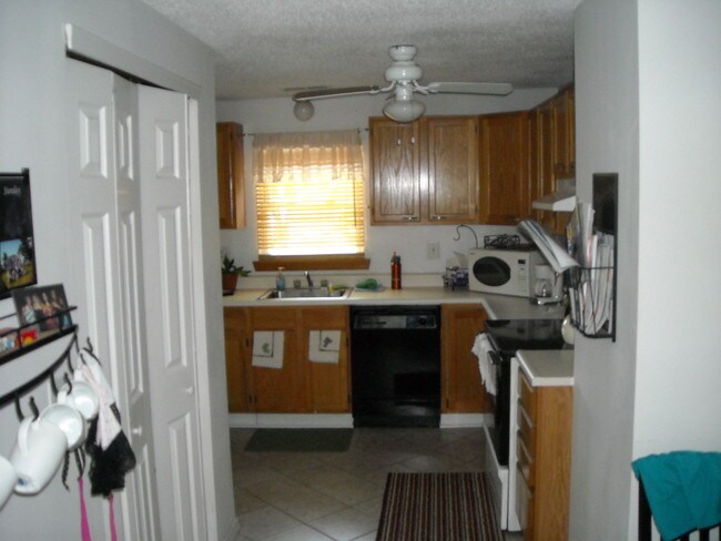 kitchen - 15 Center St