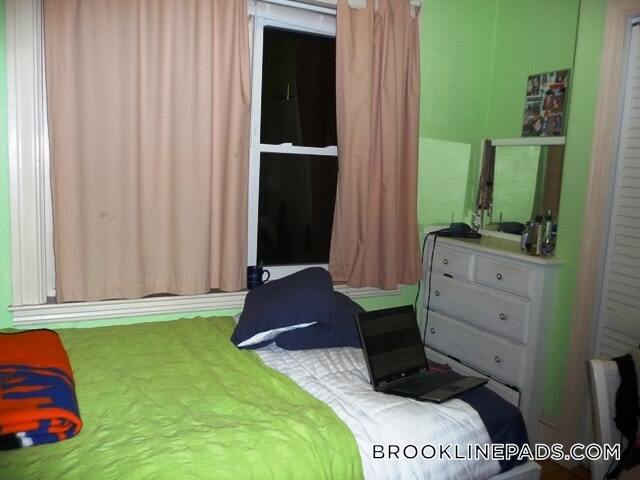 Building Photo - 100 St Mary's St