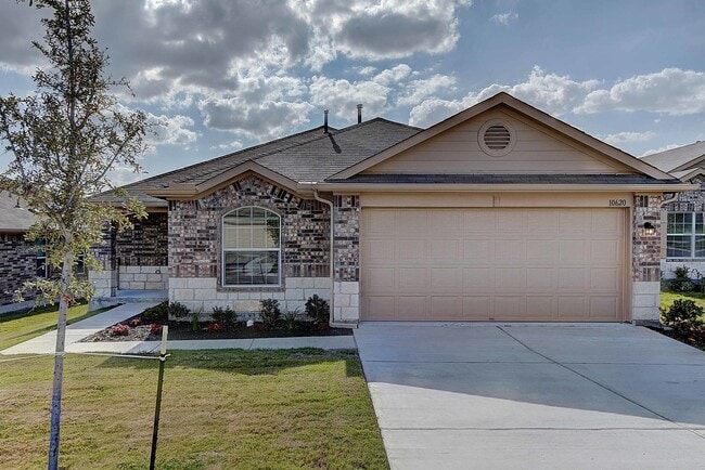 Building Photo - Wonderful 4 bedroom 2 bathroom Home in Austin! Minutes from Samsung & 35!