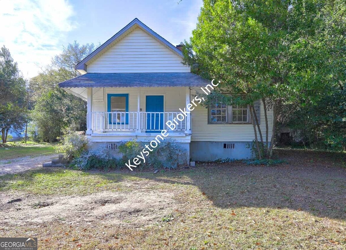 Primary Photo - 760 Magnolia Dr