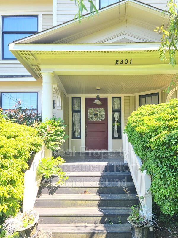 Foto del edificio - 2301 Rucker Ave