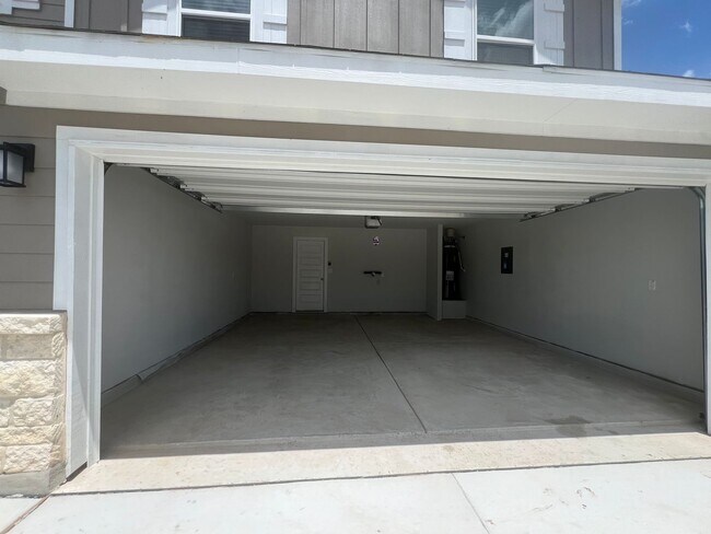 Foto del edificio - Charming 3/2.5 2 Story Home in Hiddenbrook