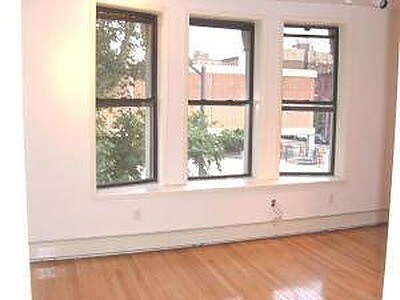 Building Photo - 2004 Madison Ave