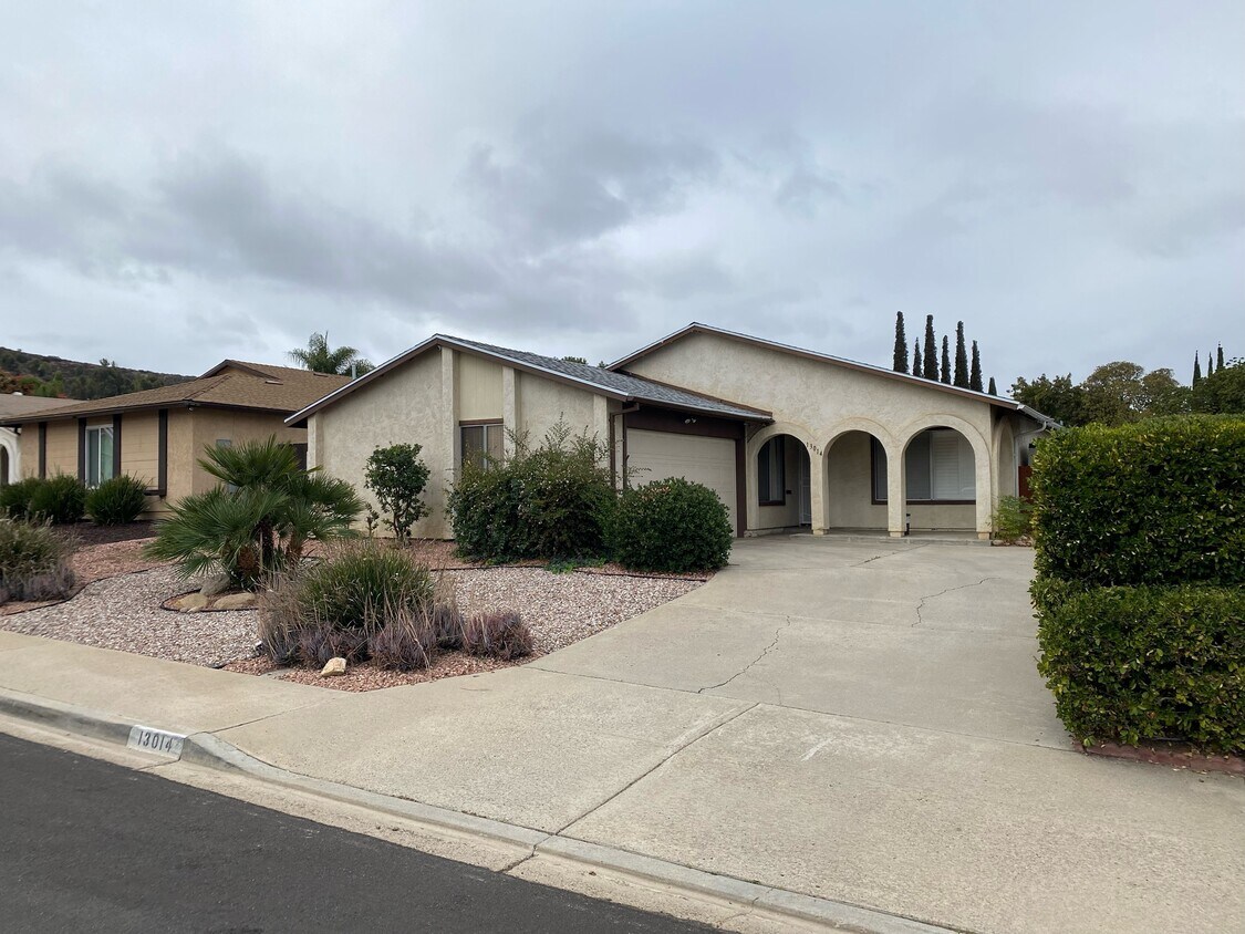 13014 Standish Dr, Poway, CA 92064 House Rental in Poway, CA
