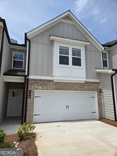 Building Photo - 308 Shine Dr