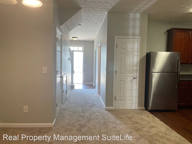 Building Photo - 4 br, 3 bath House - 4283 High Park Lane  #10