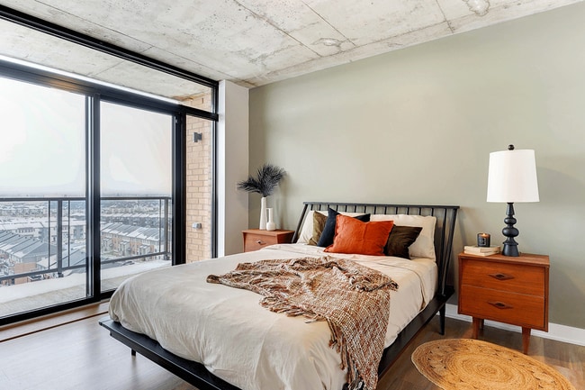 Building Photo - Market Apartments