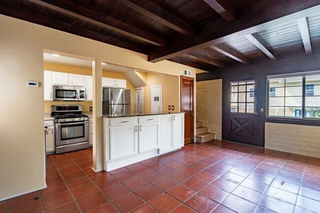 Foto del edificio - Pacific Grove Coastal Cottage – 2 Bedroom