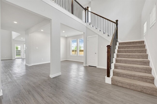 Building Photo - 8535 Oceanmist Cv Dr